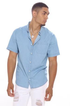 Basic Denim Short Sleeve Woven Top - Light Wash