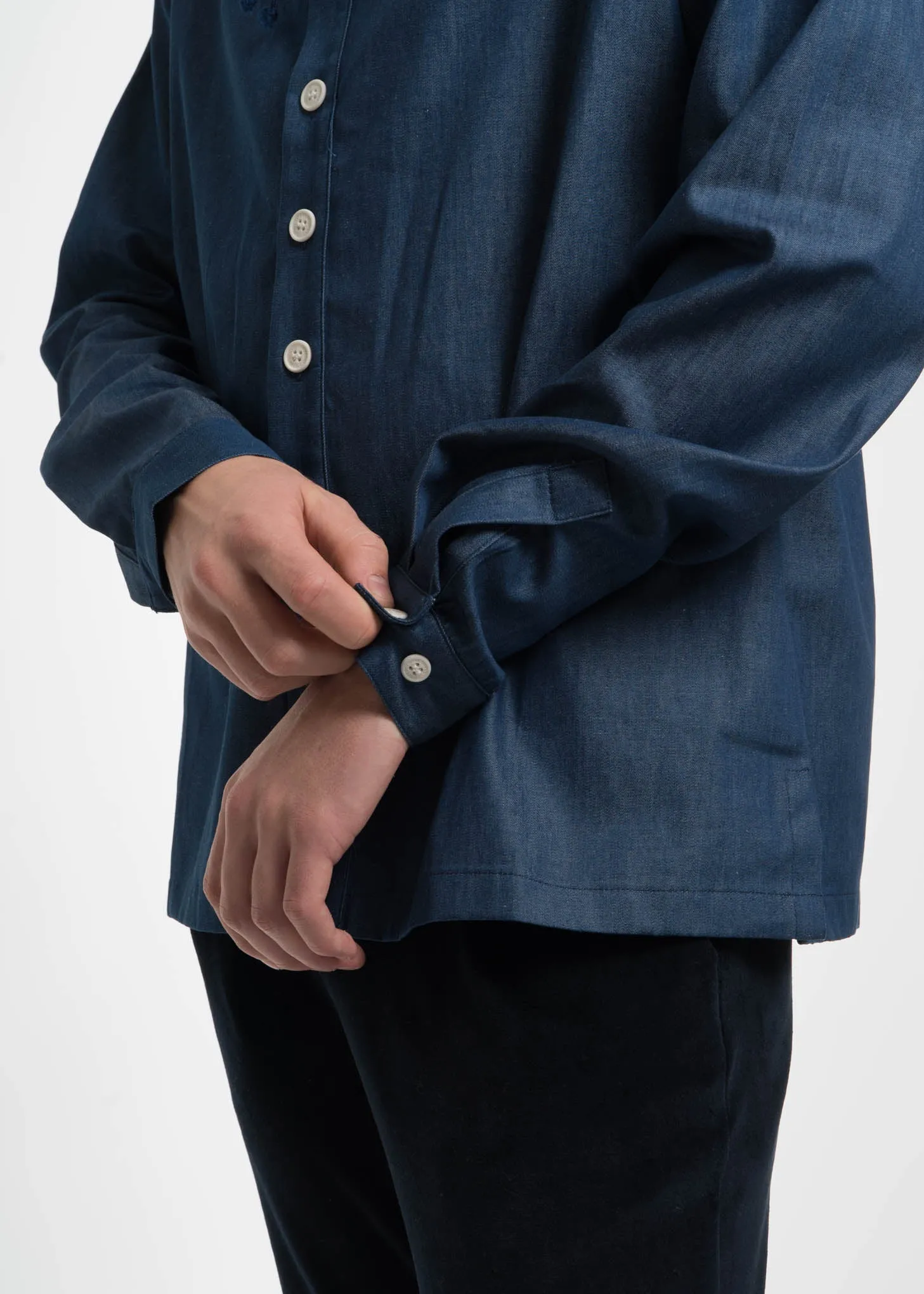 Classic Shirt with Collar