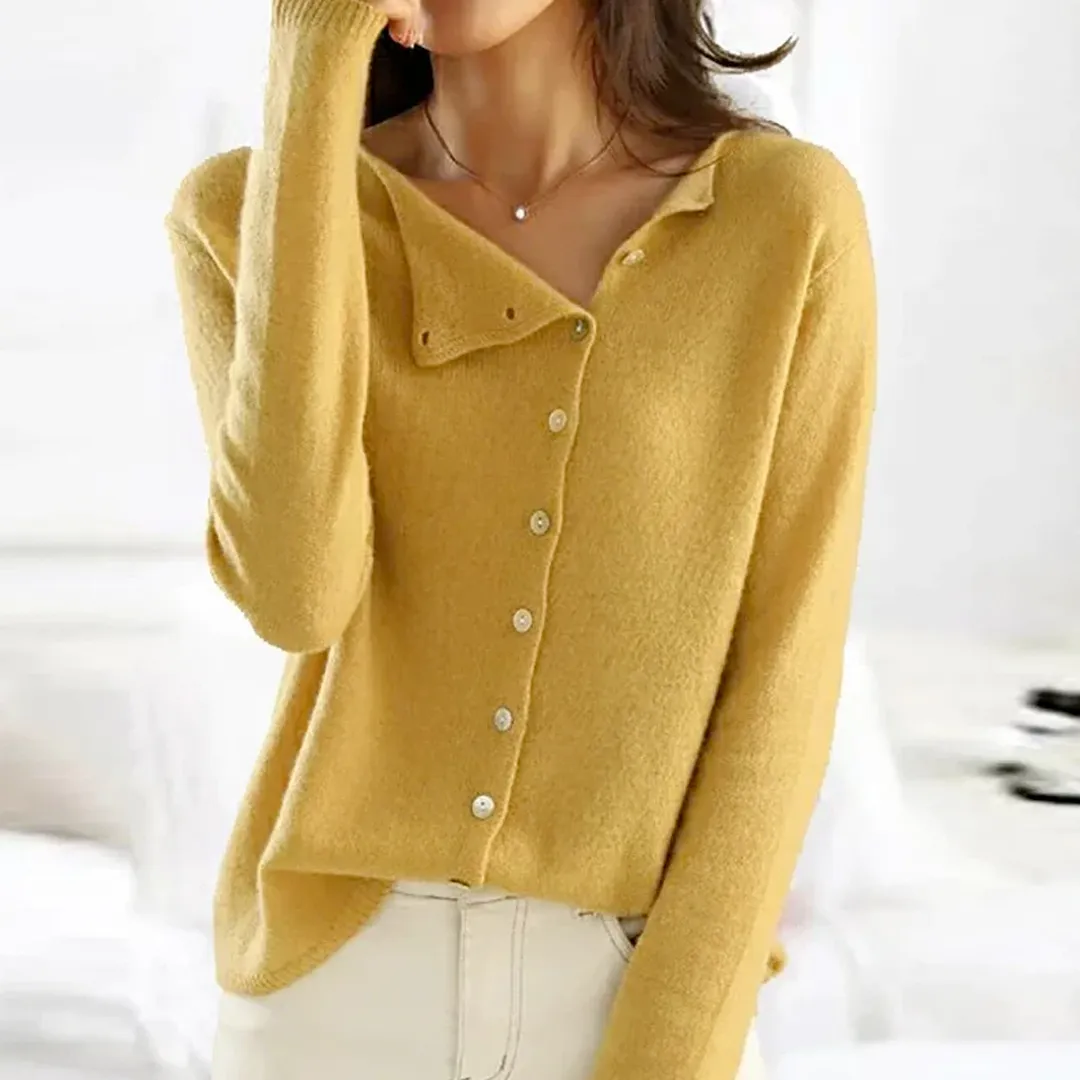 Womens Button-Up Cardigan  Relaxed Fit  Soft Wool-Like Texture  Round Neckline